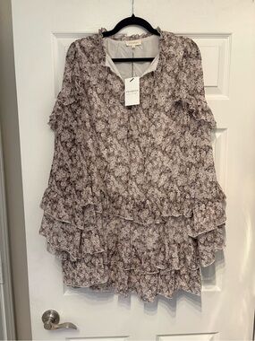 Promesa Taupe Floral Ruffle Long Sleeve Tunic